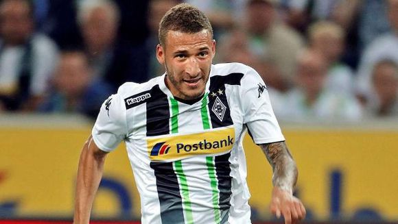 门兴格拉德巴赫今夜外线爆发,志在德国杯名次提升,更衣室稳定,赛程密集仍需轮换(曼联官宣冬窗离队第13人) 门兴格拉德巴赫今夜外线爆发,志在德国杯名次提升,更衣室稳定,赛程密集仍需轮换(曼联官宣冬窗离队第13人)