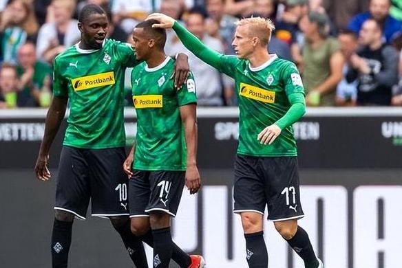 门兴格拉德巴赫今夜外线爆发,志在德国杯名次提升,更衣室稳定,赛程密集仍需轮换(曼联官宣冬窗离队第13人) 门兴格拉德巴赫今夜外线爆发,志在德国杯名次提升,更衣室稳定,赛程密集仍需轮换(曼联官宣冬窗离队第13人)