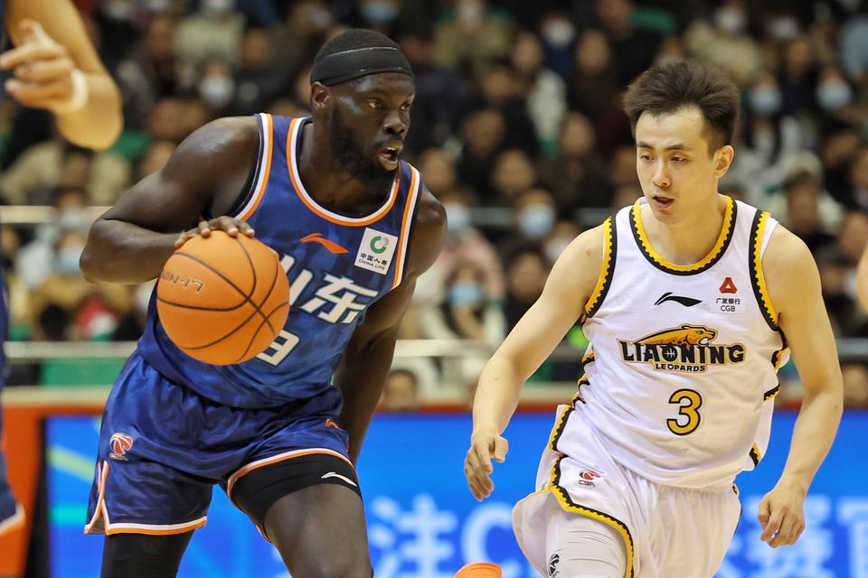 深圳男篮内部会议纪要流出——关键时刻远射贴柱，欧超杯使命明确，团队化学反应显著(深圳男篮最新消息今天)