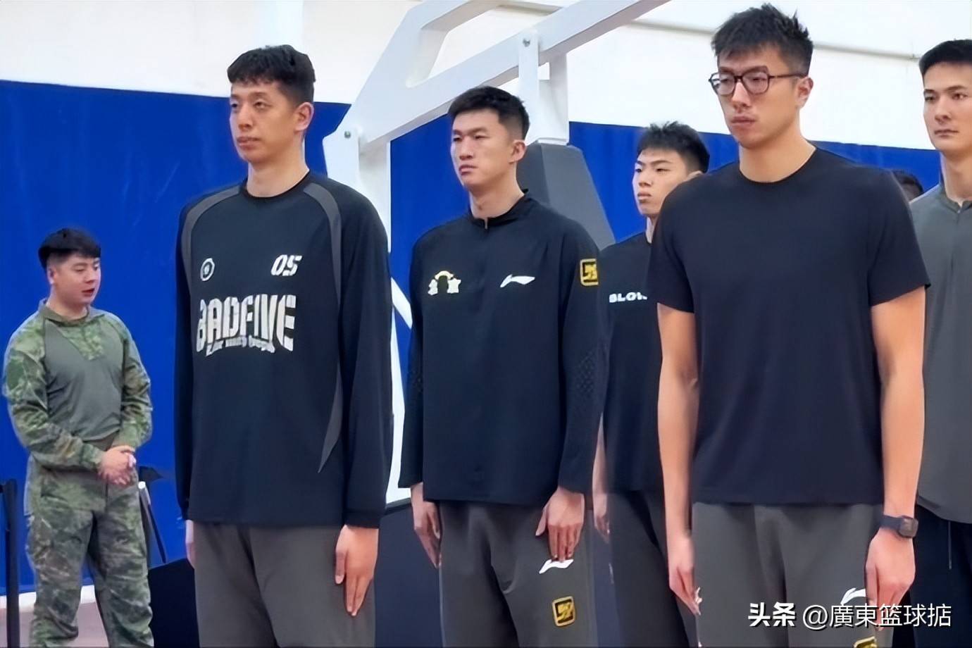 包含转折点!深圳男篮更衣室发声,CBA常规赛国际比赛日攻防权衡,管理层满意,赛程密集仍需轮换的词条 包含转折点!深圳男篮更衣室发声,CBA常规赛国际比赛日攻防权衡,管理层满意,赛程密集仍需轮换的词条