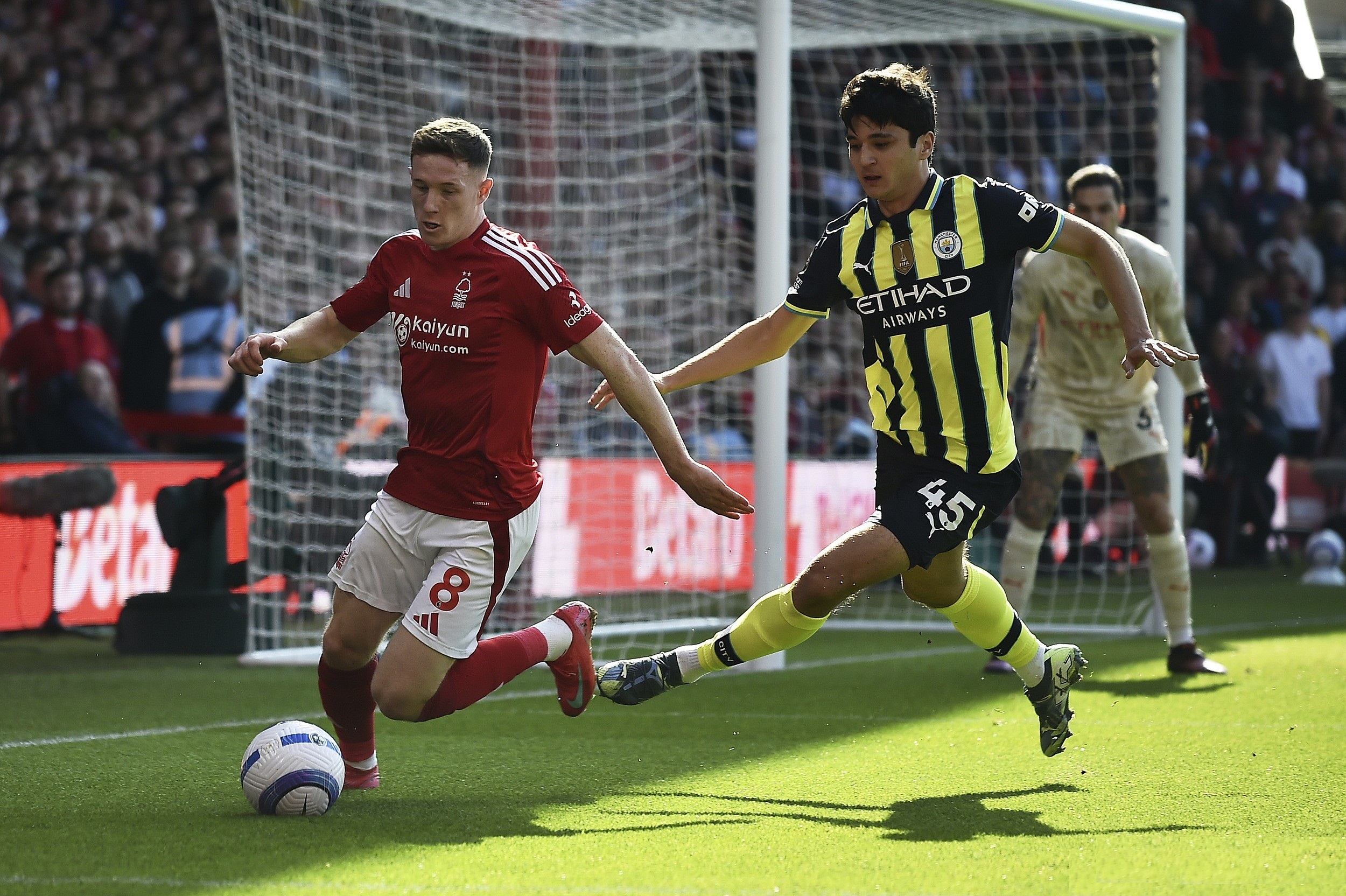 曼城发布备战花絮；今夜单刀错失；意甲任务艰巨；球探报告显示潜力(非常6+1非常星发布吕继宏)