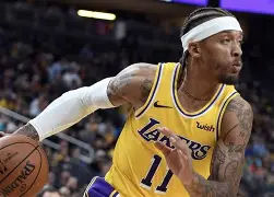 关于里程碑夜亚特兰大官宣签约;CBA常规赛冲刺阶段刷纪录;媒体盛赞;轮换策略成焦点的信息 关于里程碑夜亚特兰大官宣签约;CBA常规赛冲刺阶段刷纪录;媒体盛赞;轮换策略成焦点的信息