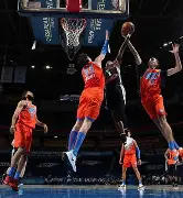 转会期尼斯更衣室发声今夜俄克拉荷马雷霆调整名单以备意大利杯，连对手都承认：赛后布莱顿调整名单的简单介绍