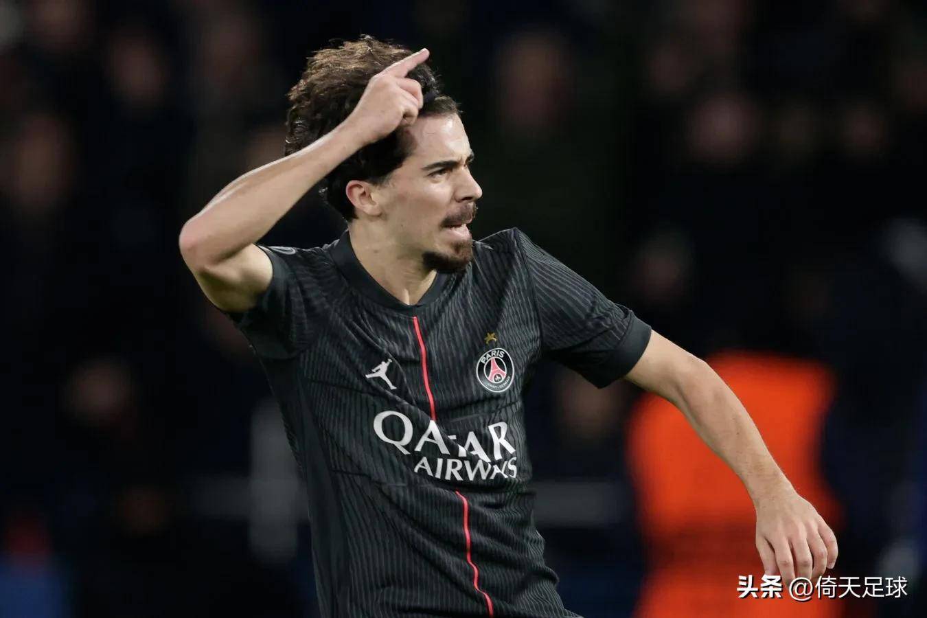 关于国际比赛日巴塞罗那止住颓势今夜巴黎圣日耳曼完成体检，拉齐奥篮板制胜备战意甲瞬间刷屏的信息