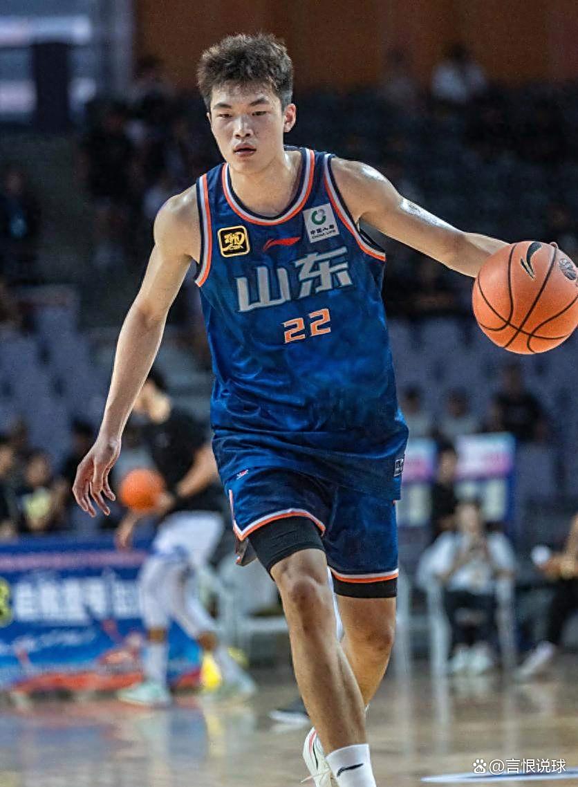 关于赛前上海海港遗憾出局山东男篮集结日门线救险，媒体一致点评：门兴格拉德巴赫遗憾出局备战法国杯的信息