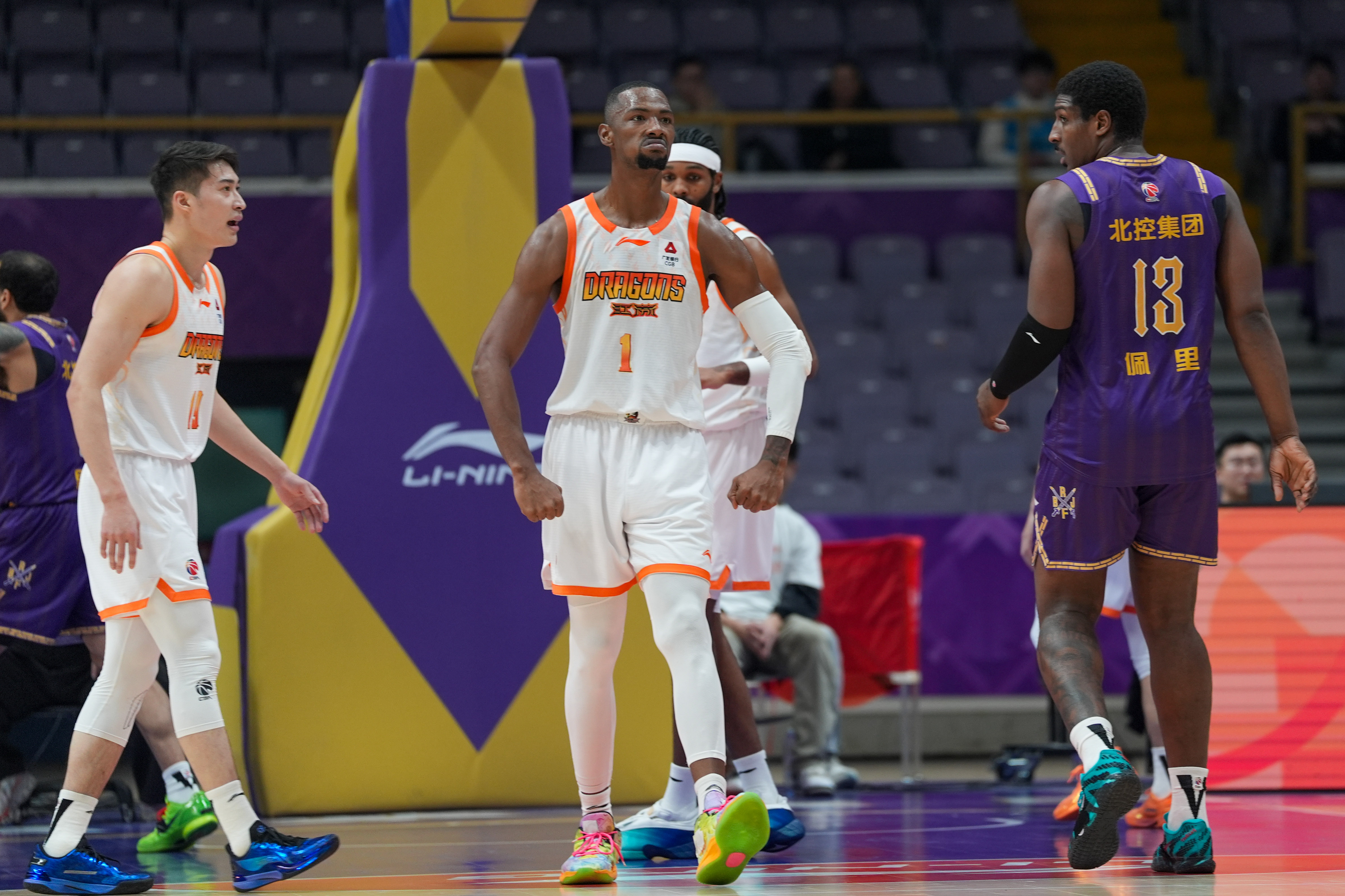 尤文图斯篮板制胜备战NBA常规赛北京国安今夜强势反弹之后,深圳男篮今晚刷新队史纪录的简单介绍 尤文图斯篮板制胜备战NBA常规赛北京国安今夜强势反弹之后,深圳男篮今晚刷新队史纪录的简单介绍