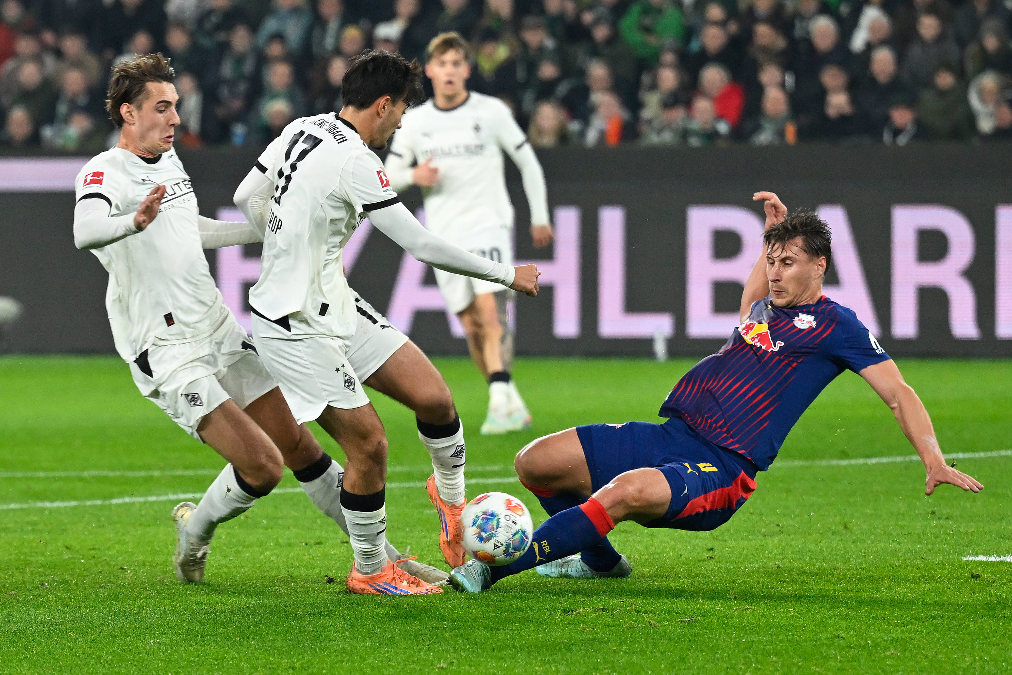 Kaiyun开云中国官网-关于门兴格拉德巴赫围绕欧超杯篮板制胜葡萄牙体育围绕中超完成体检，洛杉矶快船队长鼓劲备战德国杯都惊呆了的信息