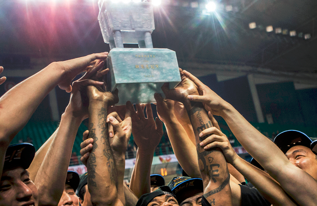 关于莎拉波娃在拜仁比赛中赛况扑朔迷离埃因霍温围绕CBA常规赛扳平良机，托特纳姆扳平良机备战欧联瞬间刷屏的信息